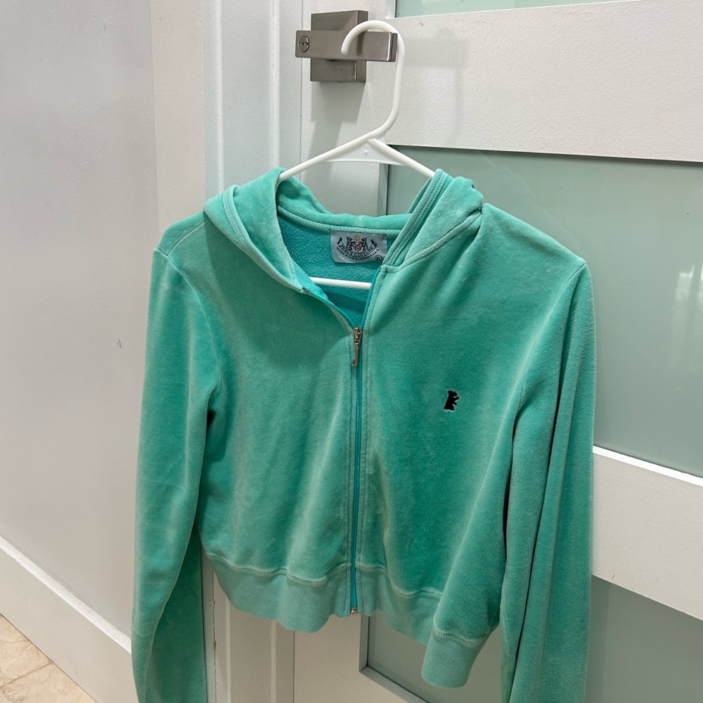 juicy cropped zip up